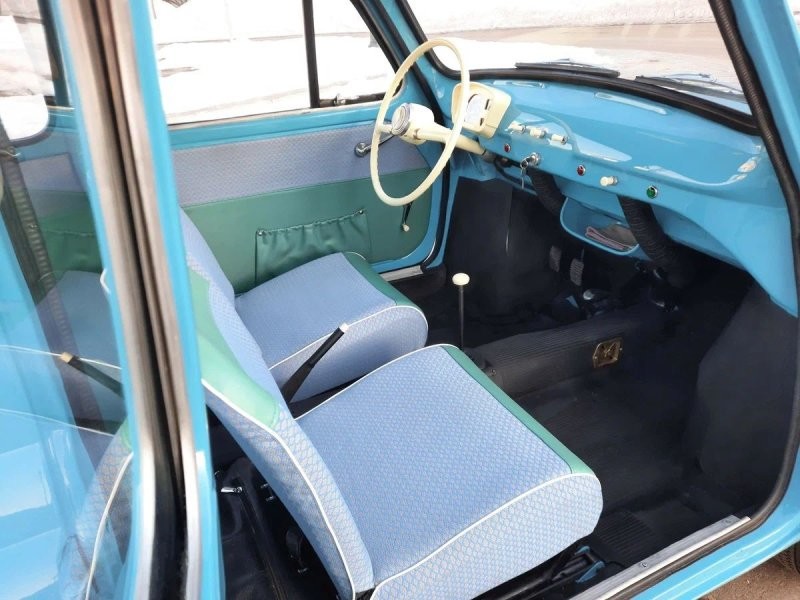 Идеально отреставрированный «Запорожец» 1965 года выпуска хотят продать по цене новой Lada Vesta