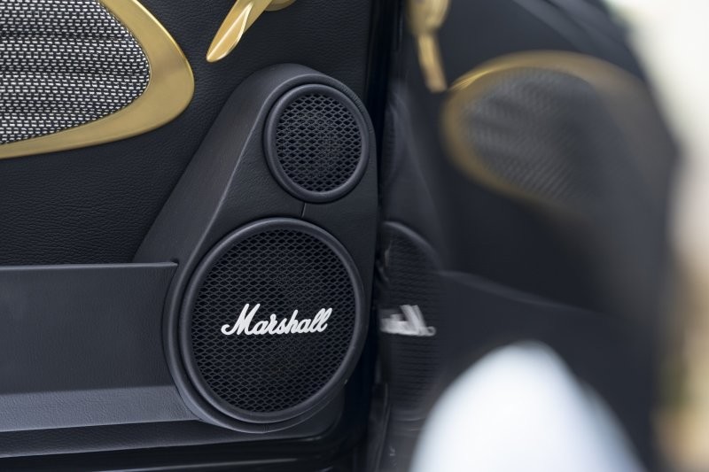 Mini Remastered Marshall Edition получил усилитель для электрогитары, установленный в багажнике