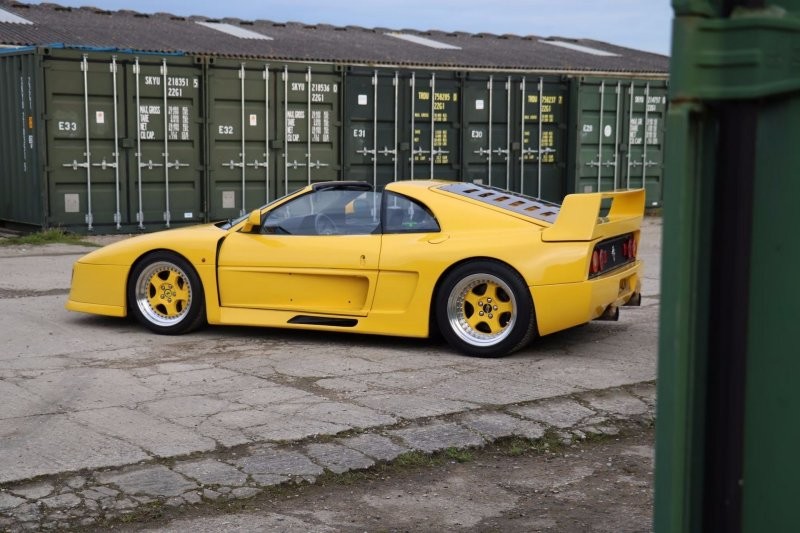 Немецкий тюнинг 90-х: очень редкий Ferrari с 520-сильным Twin-Turbo двигателем