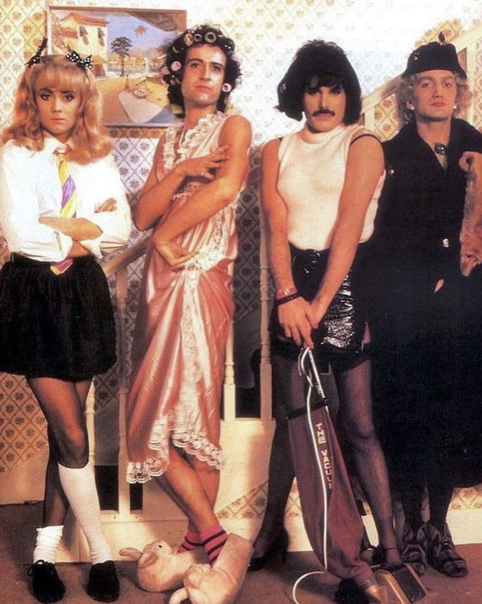 9. Queen на съемках клипа "I Want To Break Free", 1984 год