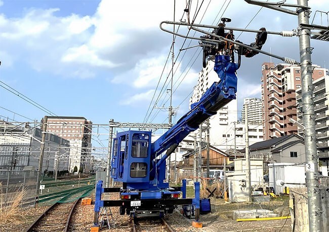 Японцы создадут робота, способного строить железную дорогу