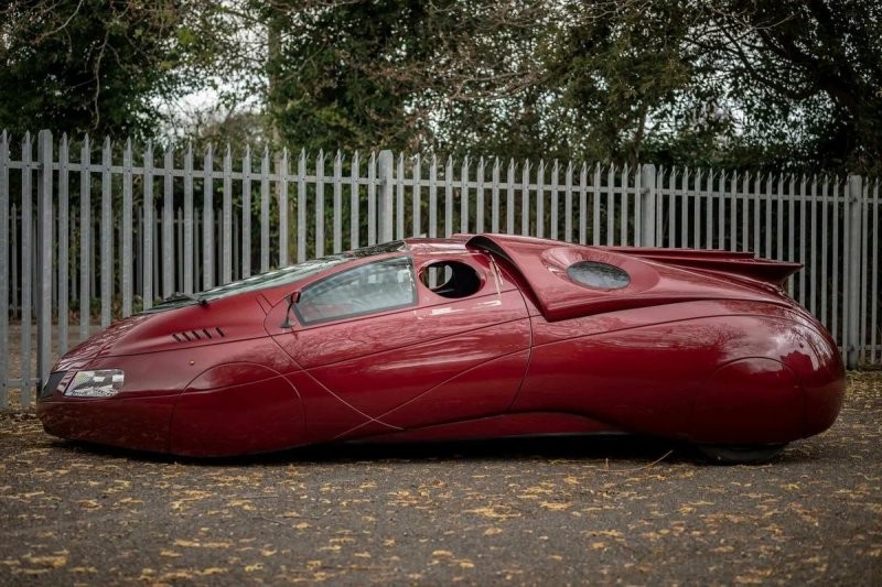 «Внеземное транспортное средство» — необычный автомобиль, который создал бывший сотрудник Burger King