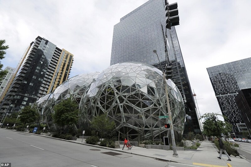 Штаб-квартира Amazon в Сиэтле: уникальные офисы в стеклянных сферах
