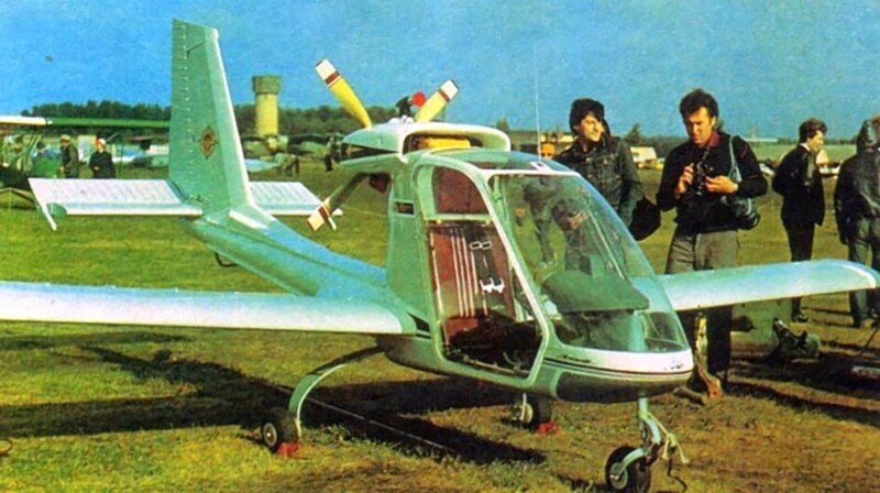 Легкий многоцелевой самолет "Эльф". СССР, 1985 год