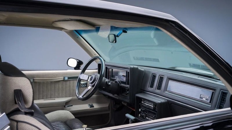 Buick Grand National eXperimental — Автомобиль Дарта Вейдера