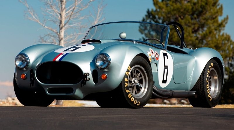 Shelby Cobra 427 Competition 1965 года — одна из всего 23 построенных