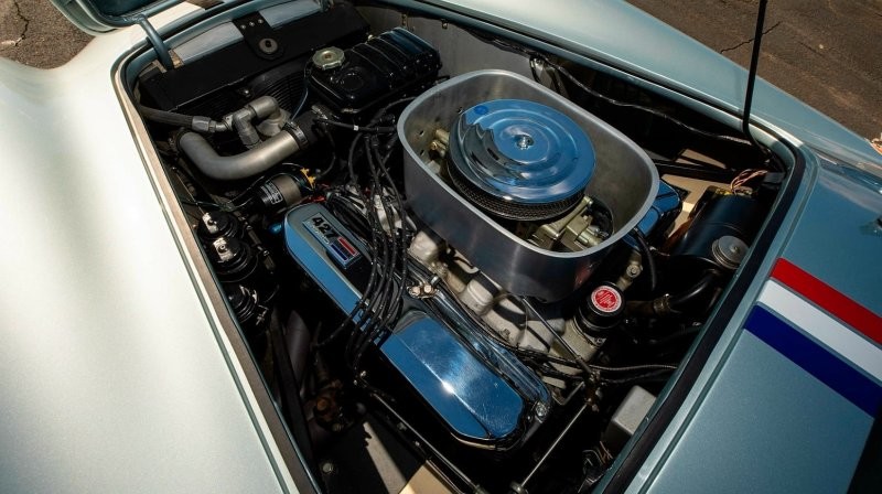 Shelby Cobra 427 Competition 1965 года — одна из всего 23 построенных