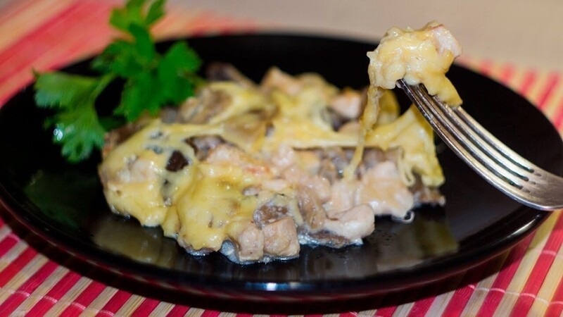 Классический рецепт приготовления жульена с курицей и грибами на сковороде