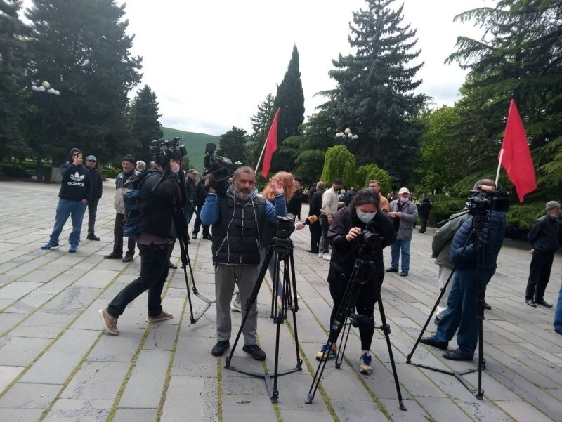 За флаги России и Знамя Победы: в родном городе Сталина прошли задержания