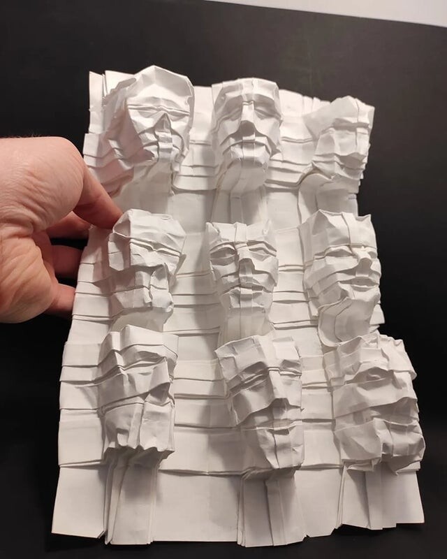 Оригами портреты фреска, сложенная из одного прямоугольника бумаги
