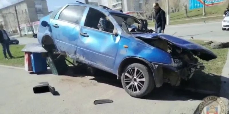 Авария дня. В Пермском крае пьяный водитель сбил двух братьев