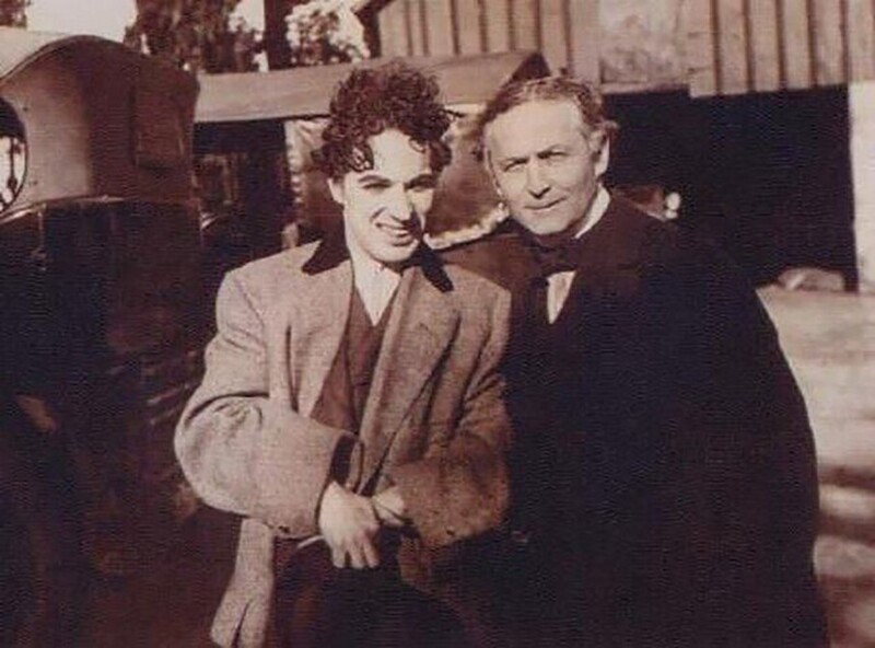 Чарли Чаплин и Гарри Гудини. США, 1919 год