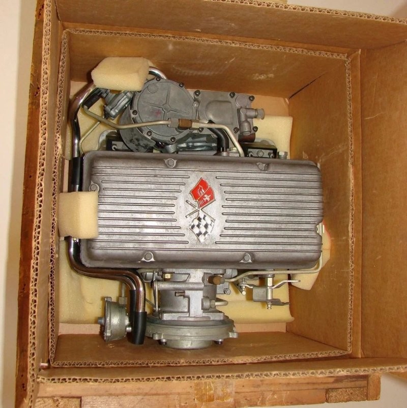 Механический инжектор родом из шестидесятых: узел впрыска топлива Rochester для Corvette 1963 года выпуска