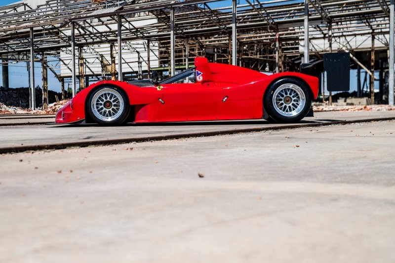 Один из последних ультраредких спортивных прототипов Ferrari 333 SP выставлен на аукцион
