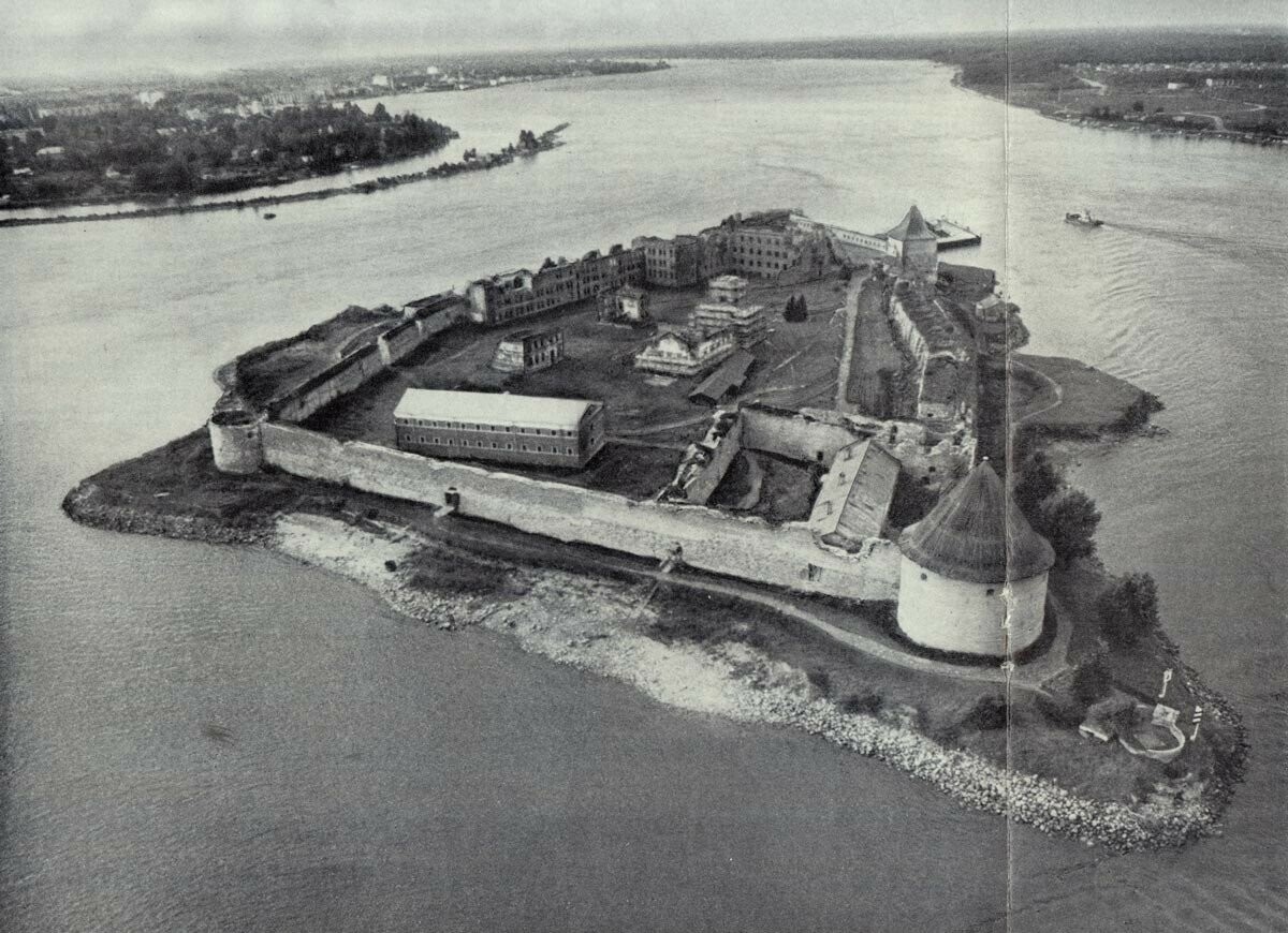 Шлиссельбургская крепость орешек тюрьма