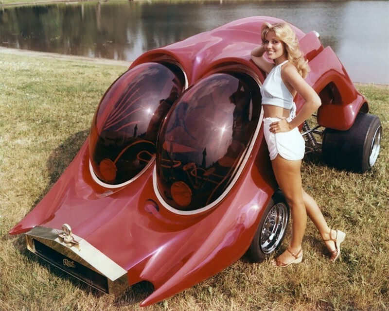 Как дизайнеры 70-х представляли себе автомобиль будущего