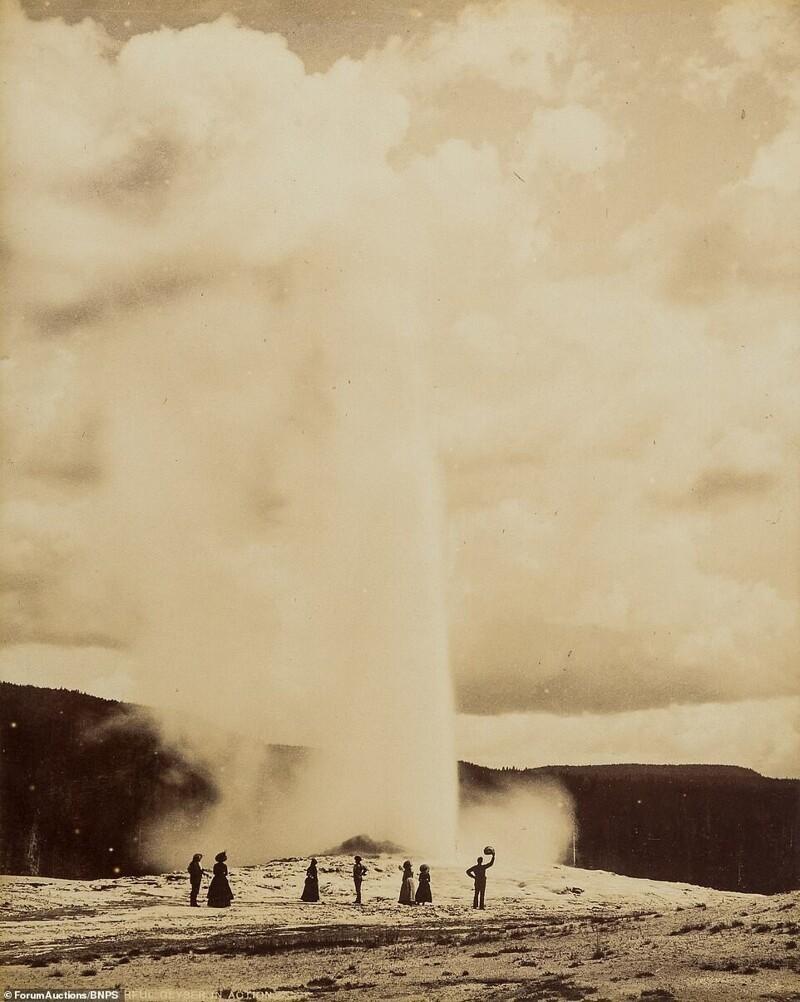 Замёрзший Ниагарский водопад и другие снимки из далёкого 1885 года