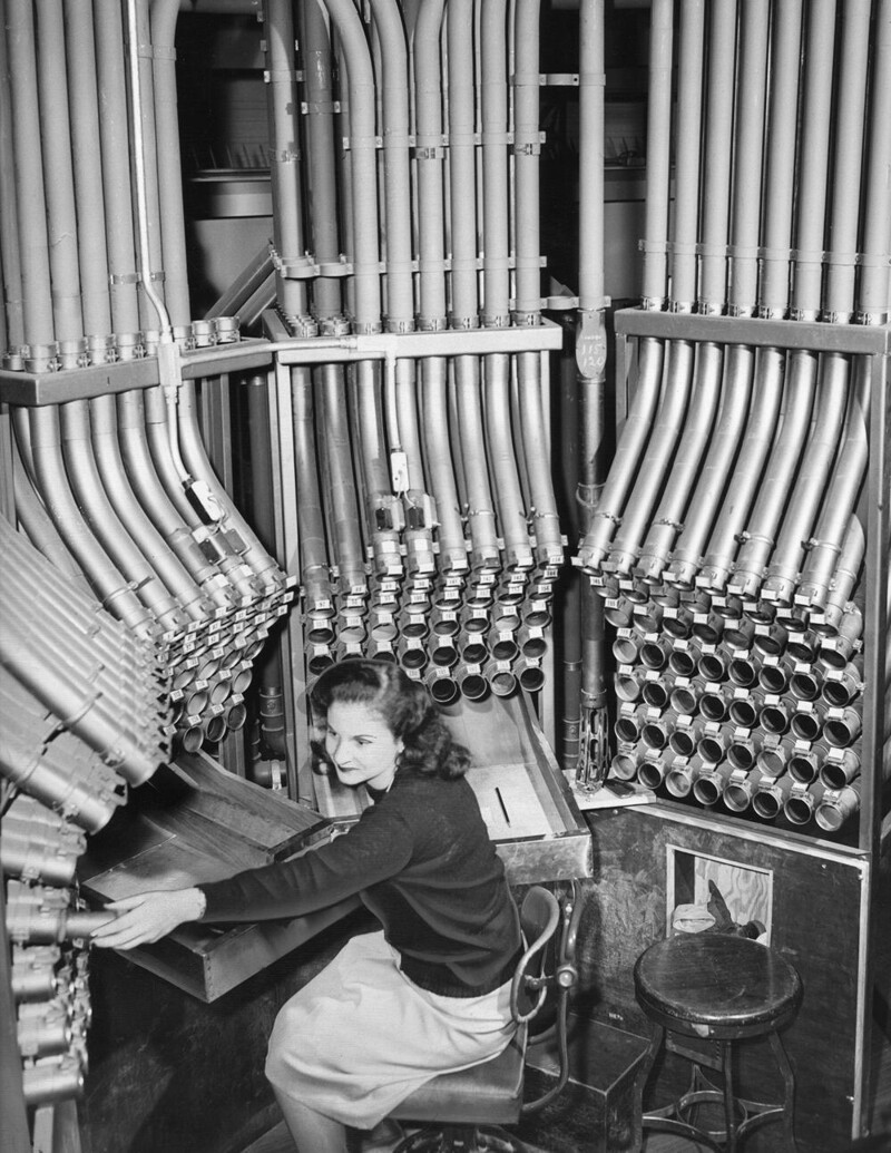 Испытания пневматической трубчатой системы передачи, 26 ноября 1947 года
