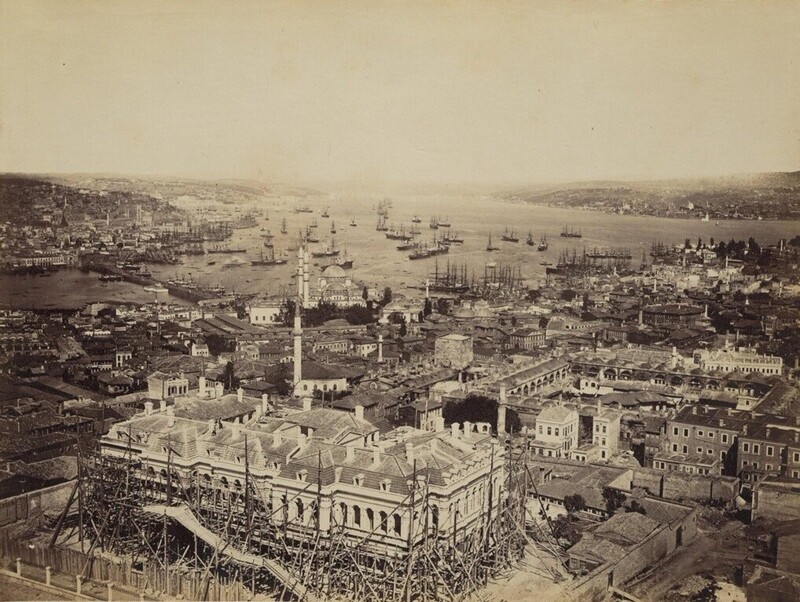 Вид на Стамбул с пожарной сторожевой башни Беязыта, 1868 год