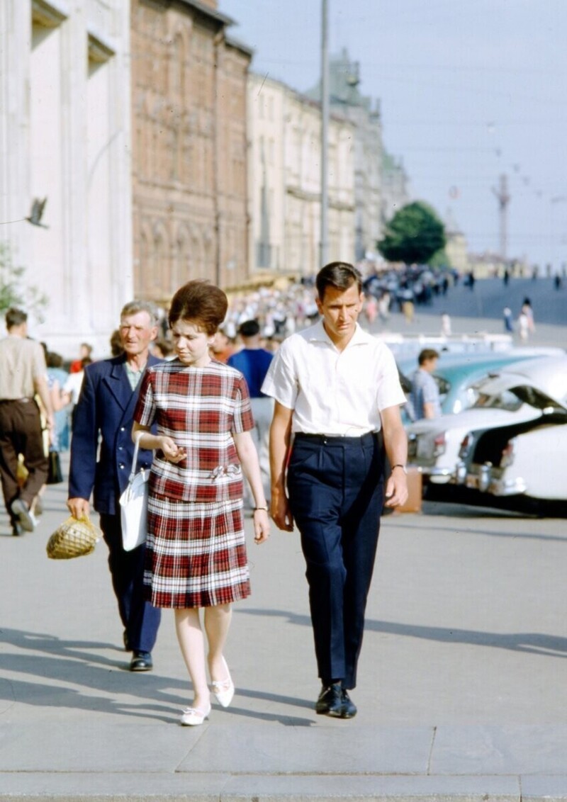 Москва 1950-х годов: люди на улицах