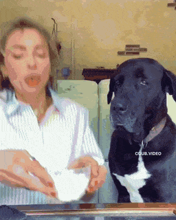 Пока она отошла