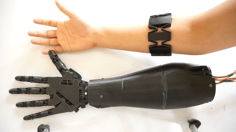 Реалистичные протезы: сверхчувствительная электронная кожа