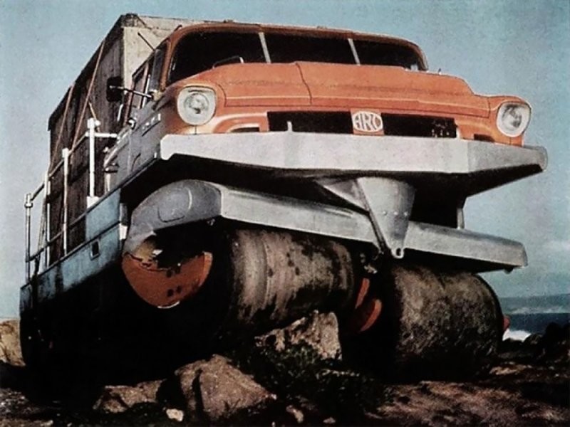 Albee Rolligon: инновационный транспортный грузовик 1950-х годов на катках сверхнизкого давления