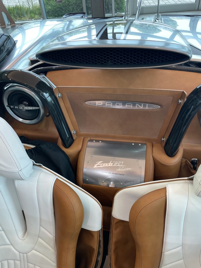 Pagani Zonda 760 Roadster — последний эксклюзивный экземпляр легендарного спорткара