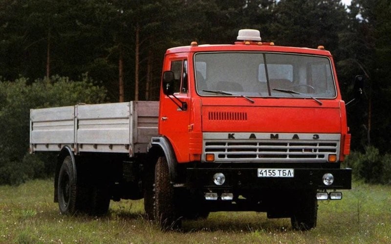 КамАЗ-5325 с внешним оформлением для рынка Финляндии