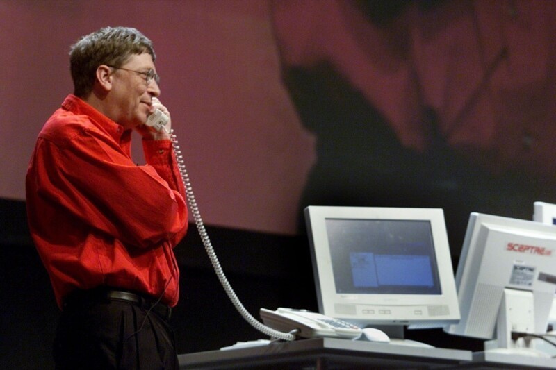 14. В 1989 году Билл Гейтс ответил на звонок в службу технической поддержки Microsoft и представился как «Уильям», а затем решил проблему звонящего. Клиент перезвонил позже, специально спрашивая Уильяма