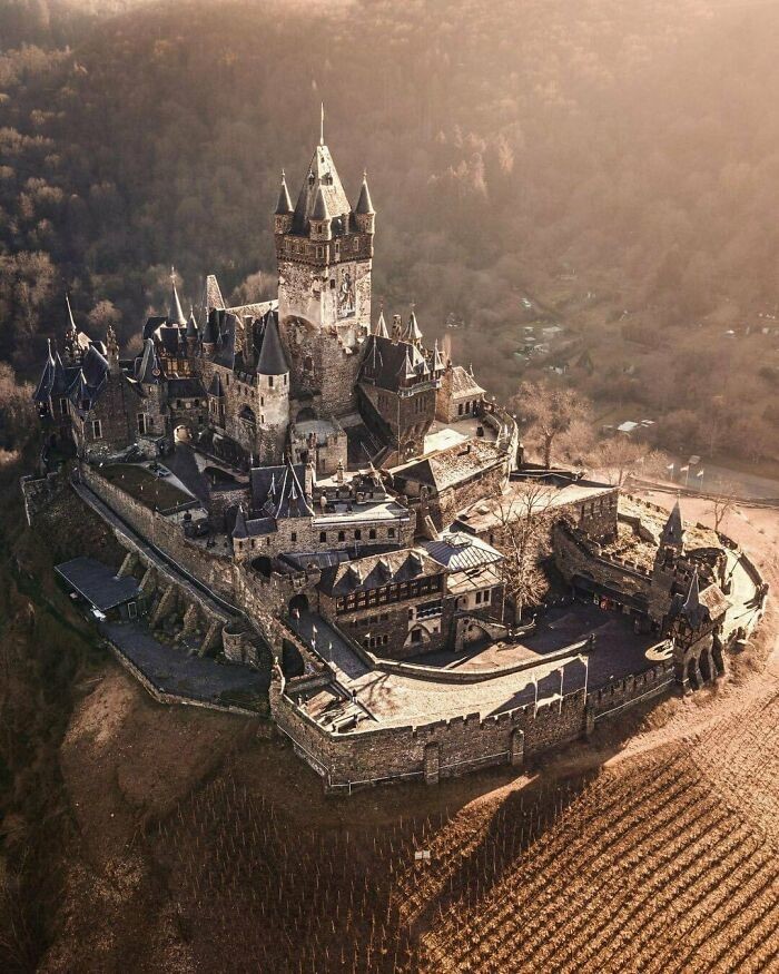 31. Императорский замок в Кохеме, Германия