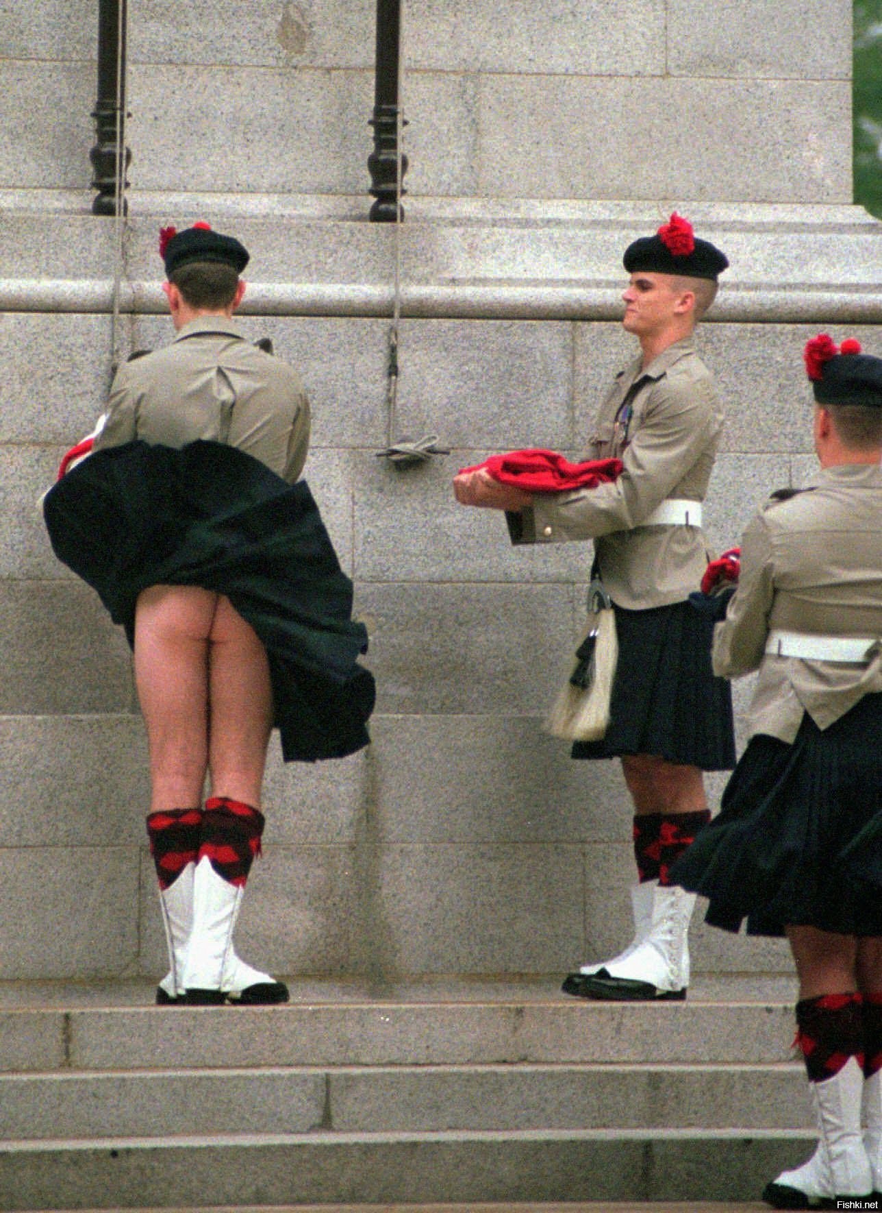 Солдаты в юбках
