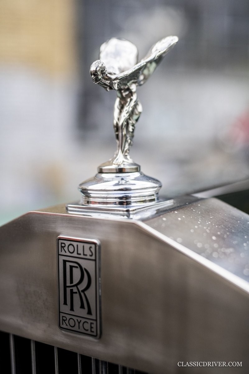 Фисташковая экстравагантность: сделанный на заказ Rolls-Royce для нефтяного магната