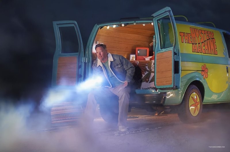 Звезда «Скуби-Ду» Мэттью Лиллард сдает в аренду фургон «Mystery Machine»