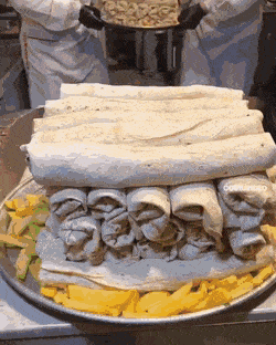 Шаурму заказывали?