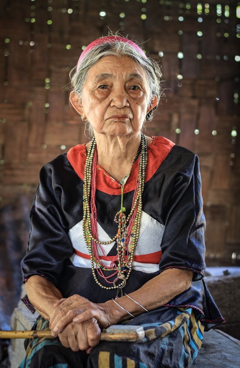 "Пожилая леди", Данди Рахман, Индонезия