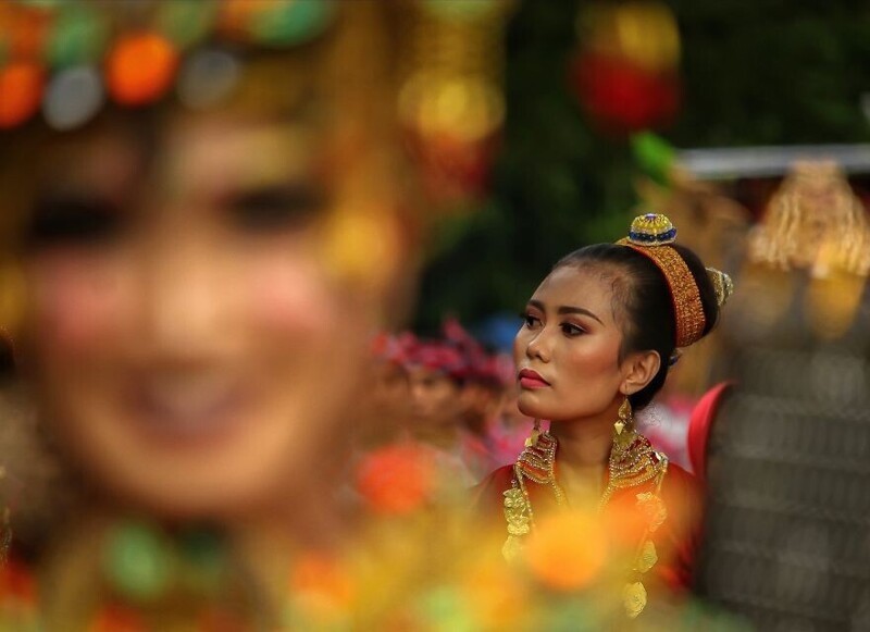 На карнавале в Кендари, Индонезия