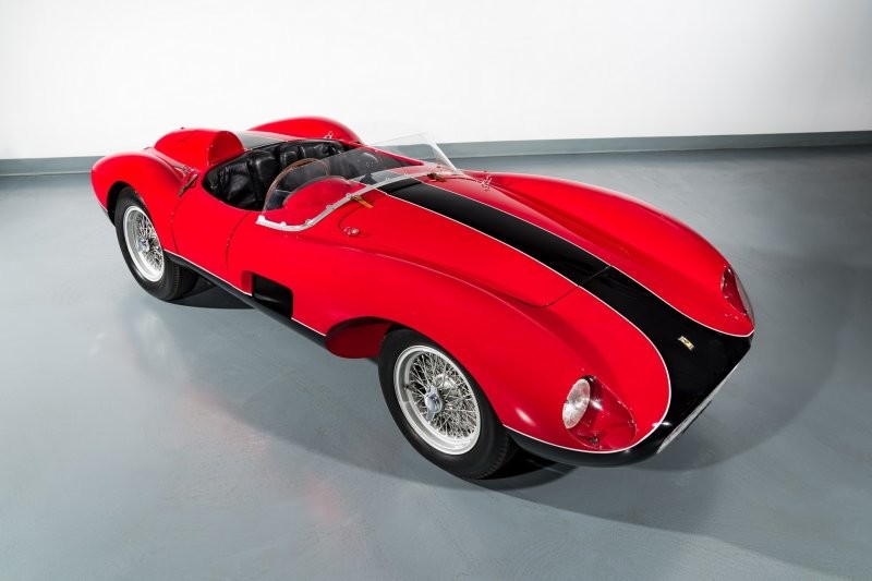 Ультра-редкий гоночный автомобиль Ferrari 1957 года может быть продан с аукциона за 10 миллионов долларов
