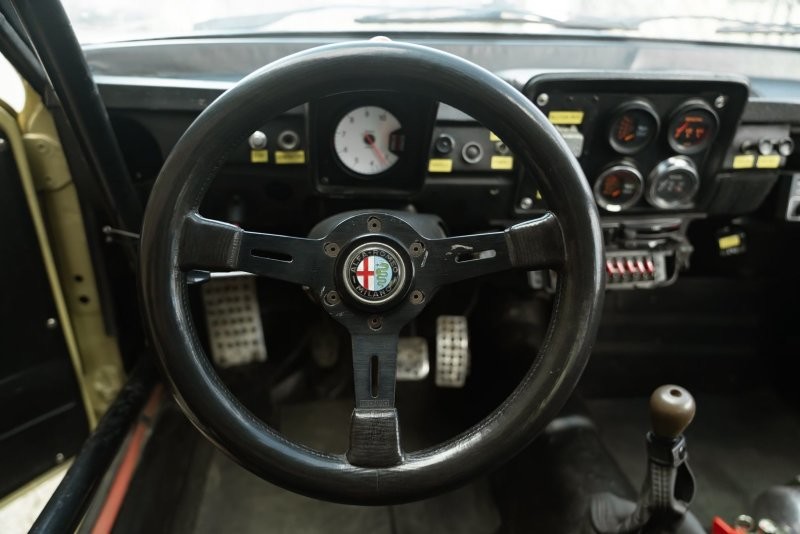 Одна из двух, всё еще существующих, Alfa Romeo Alfetta GT GR.2 выставлена ​​на продажу