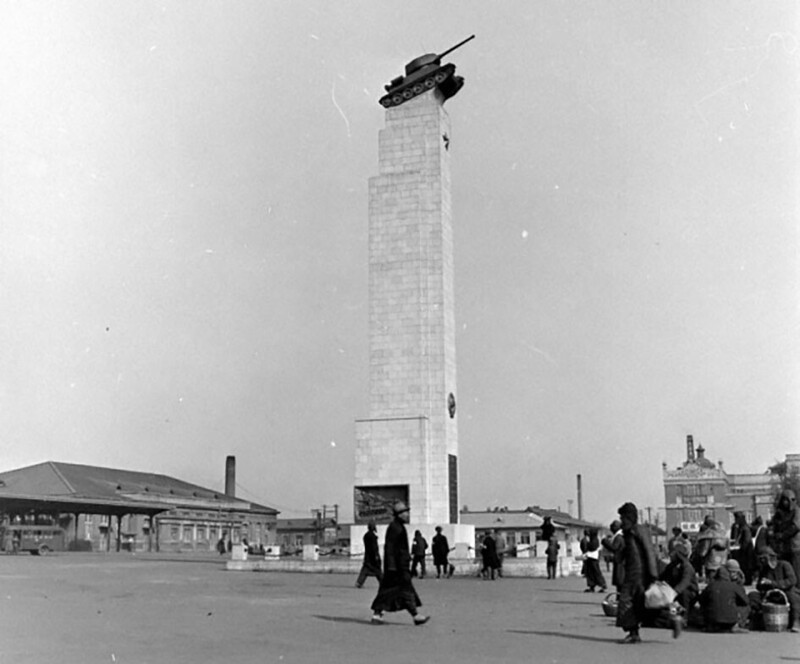 Советский мемориал в Маньчжурии, посвященный боям в августе 1945 года, фото 1946 год