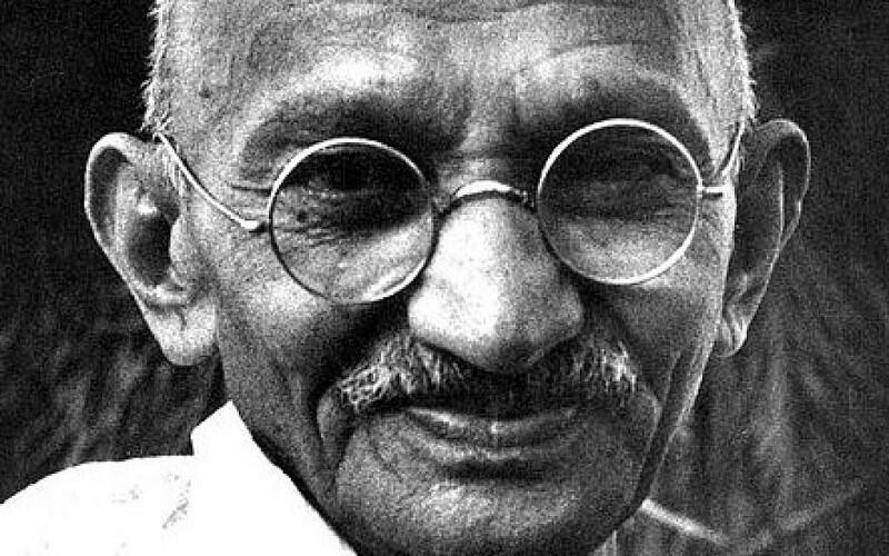 25 самых странных фактов о Махатме Ганди