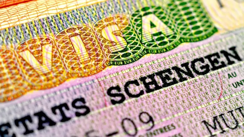 Без "шенгена": в МИД России не исключили, что россиянам перестанут выдавать шенгенские визы