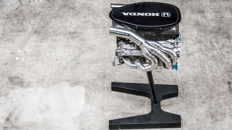 Выпотрошенный двигатель Honda от Формулы-1 оценили в стоимость бюджетной машины