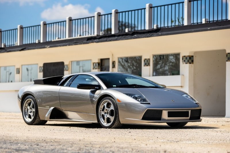 9. Lamborghini Murciélago 2003 года продан за $223,755