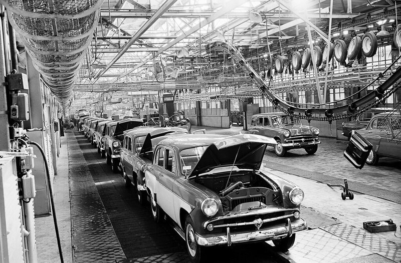 На Московском заводе малолитражных автомобилей, 1950-е