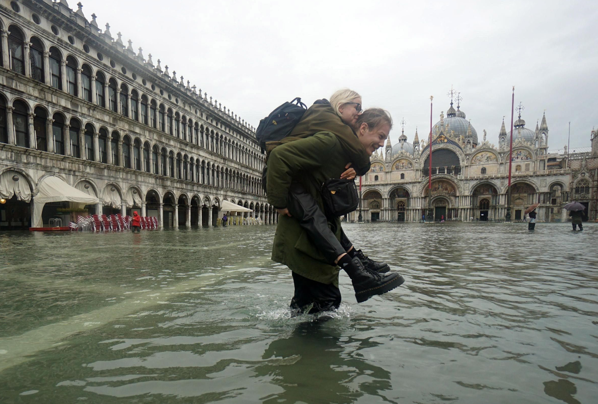 Страны ушедшие под воду. Венеция Сан Марко наводнение 2019. Венеция 2020 потоп. Венеция затопило Сан Марко. Наводнение в Венеции 2018.