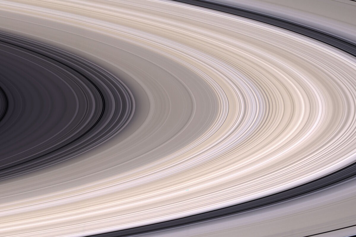 Кольца у сатурна