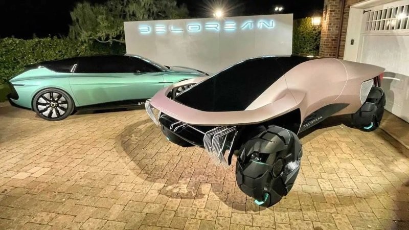 DeLorean уже в будущем: концепты Alpha5 Plasmatail и Omega 2040 показали в Калифорнии