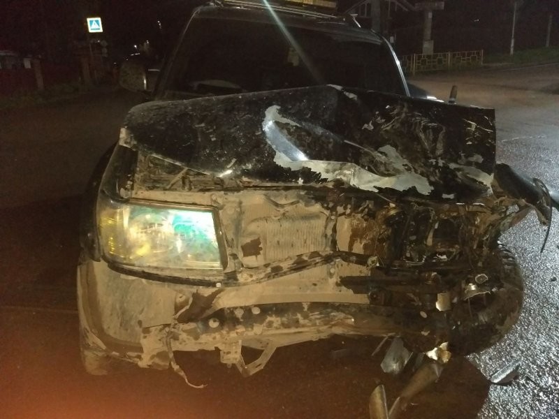 Авария дня. Водитель «Крузака» подбил пьяного водителя в Иркутской области