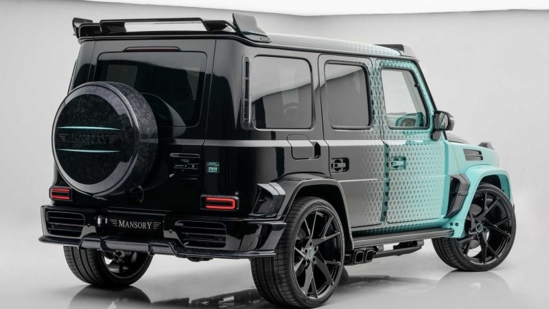 Mansory Algorithmic Fade: этот Mercedes-AMG G 63, столь же безумный, сколь и поразительный